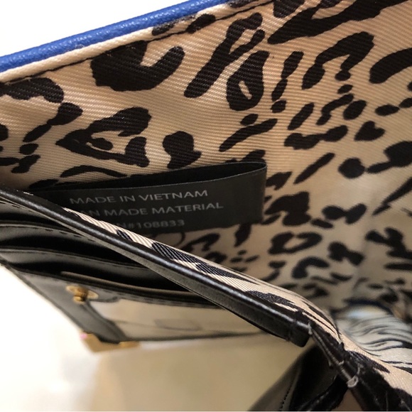 Jessica Simpson Small Fran Center Divider Faux Leather Wallet Blue Lapis NWT - Picture 14 of 14